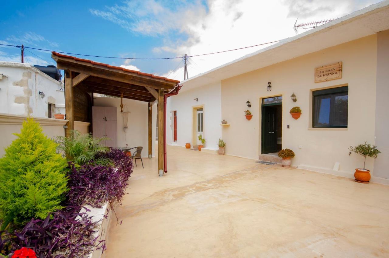 La Casa De Ioanna Lägenhet Kíssamos Exteriör bild